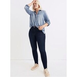 Madewell Petite 9" Mid-Rise Skinny Jeans in Larkspur Wash Size 37P